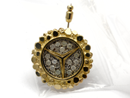 Lot, Lot of Gold Kavajnål M.Benzmärke with diamonds piké 14K 15,0g, in auction: Pawn – Tuesday 5 November 2013
