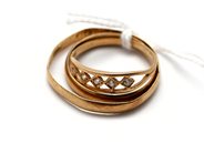 Lot, Lot of Gold, 18K (=2 plain Rings, in auction: Pawn – Tuesday 5 November 2013