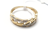 Lot, Ring 18K with diamonds 6 items åttkantsslipade Ø17 2,8g, in auction: Pawn – Tuesday 5 November 2013