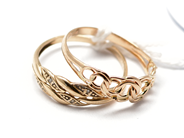 Jewellery, Rings, 2 items 18K 2,3g defect, in auction: Pawn – Tuesday 5 November 2013