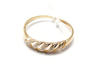 Jewellery, Ring 18K Ø18 1,6g with small diamonds, in auction: Pawn – Tuesday 5 November 2013
