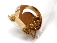 Lot, Lot of gold 18K 6,8g defect, in auction: Pawn – Tuesday 5 November 2013