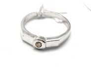 Jewellery, Ring in white gold 18K Ø16¾ 3,6g with diamond 1 x approx 0,05ct, in auction: Pawn – Tuesday 5 November 2013