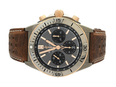 Klockor, BREITLING, Chronomat B01 42 Triumph