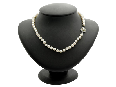 Smycken, PÄRLCOLLIER, lås i silver