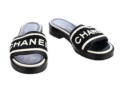 Kläder, SKOR, CHANEL. Slip-in sandaler