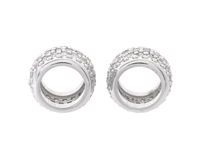 Smycken, HÄNGE/PÅHÄNGE, 2 st 18K vitguld,114 briljantslipade diamanter ca 0,42 ctv