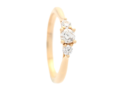 Smycken, TRESTENSRING, 18K guld