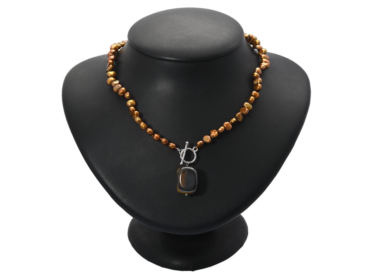 COLLIER, färgade odlade sötvattenspärlor, tigeröga, längd 46 cm, vikt 27 g.