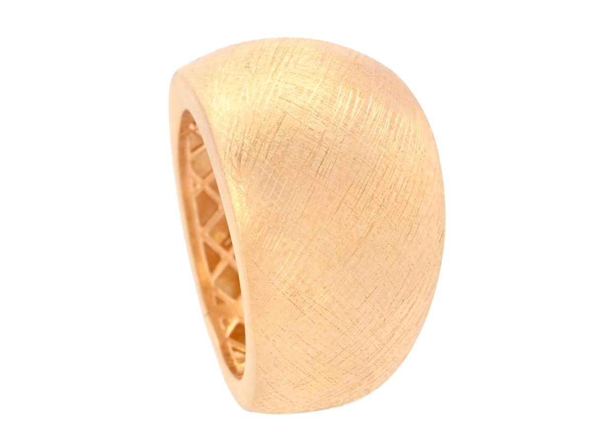 MARCELLO PANE, ring, förgyllt sterlingsilver, stl 17,5 mm, borstad yta, vikt ca 7,4 g.