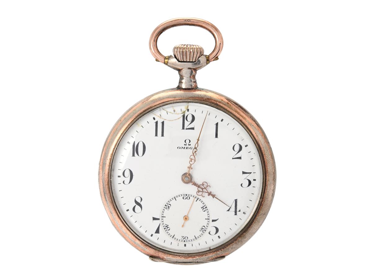 OMEGA, fickur, 51,5 mm, Serie nr. 5028968, Boett nr. 5912190, silver (800), ankargång, skadad urtavla, bucklor, ca 1917.