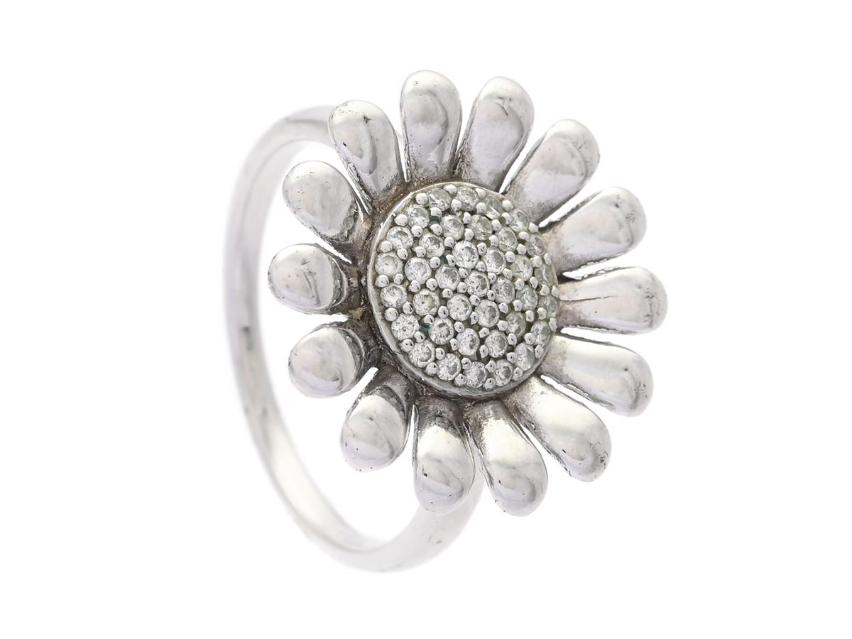 GEORG JENSEN, ring, Sunflower, sterlingsilver, 37 briljantslipade diamanter, stl 16,75+ mm, vikt 3,8 g, originaletui.