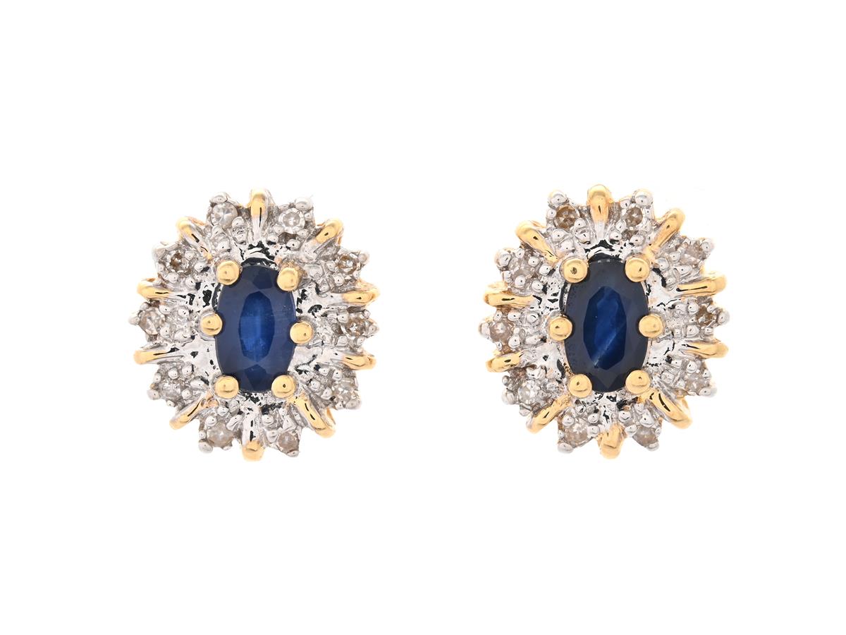CARMOSÉÖRHÄNGEN, 18K guld, safirer, åttkantslipade diamanter ca 0,10 ctv, vikt 3,8 g, stift, några diamanter med skador ch nagg.