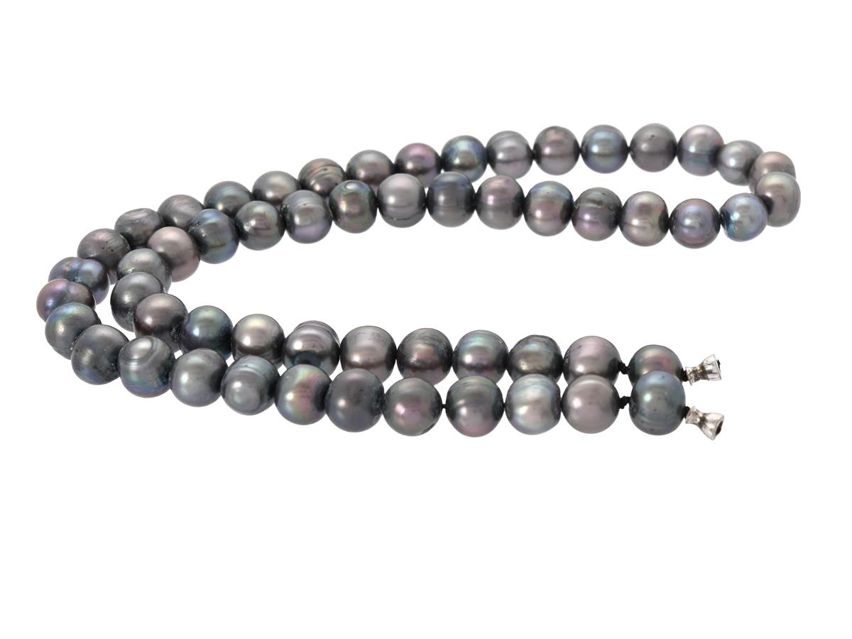 OLE LYNGGAARD, collier, färgade odlade sötvattenspärlor, längd 41 cm, vikt 34,9 g, dobbar, ej stämplat.