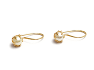 Smycken, Örhängen 14K 0,8g 1 par med pärla, i auktion: Pant – Tisdag 16 december 2014