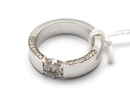 Smycken, Ring 18K vitguld 8,1g Ø17, med diamanter 1xca0,07ct, i auktion: Pant – Tisdag 10 november 2015
