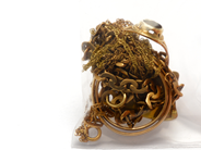 Parti, Parti guld 18K 12,8g skadat , i auktion: Pant – Tisdag 10 november 2015