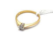 Smycken, Ring 18K 2,3g Ø16½, med diamant ca 0,10ct, i auktion: Pant – Tisdag 10 november 2015