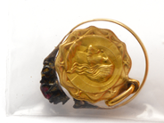 Parti, Parti guld 18K 3,3g skadat , i auktion: Pant – Tisdag 10 november 2015