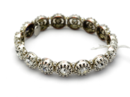 Smycken, Armband Pearls for girls med stenar, missfärgad insida , i auktion: Pant – Tisdag 10 november 2015