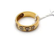 Smycken, Ring 18K 5,4g Ø17 3/4 med dia 35xca0,01ct, i auktion: Pant – Tisdag 10 november 2015