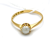 Smycken, Ring med sten 18K Ø18 2g, i auktion: Pant – Tisdag 10 november 2015