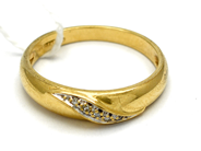 Smycken, Ring med diamanter 5xca0,01ct 18K Ø18 3,1g, i auktion: Pant – Tisdag 10 november 2015