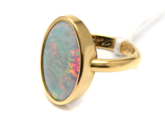 Parti, Ring 18K 6,4g med sten graverad , i auktion: Pant – Tisdag 10 maj 2016