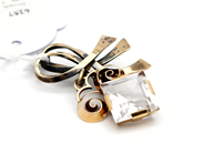 Smycken, Brosch, S830 och 18K, i auktion: Pant – Tisdag 5 juli 2016