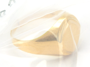 Parti, Parti guld 18K 4,8g trasig, i auktion: Pant – Tisdag 27 september 2016