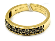 Parti, Ring 18K 4,0g graverad med diamanter 48xca0,005ct varav en saknas, i auktion: Pant – Tisdag 27 september 2016