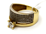 Smycken, Ring 18K 5,0g Ø17 med stenar, i auktion: Pant – Tisdag 27 september 2016