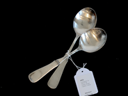 Silver, Bordsskedar 2st. S830 87,4g 169mm, modell: Uppsala, i auktion: Pant – Tisdag 27 september 2016