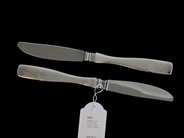 Silver, Matknivar 2st. S830 195,8g 119mm, modell: Uppsala, i auktion: Pant – Tisdag 27 september 2016