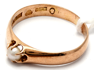 Smycken, Ring med pärla 18K 2,8g, i auktion: Pant – Tisdag 5 mars 2019