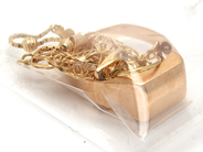 Parti, Parti guld 18K 7,5g (skadat), i auktion: Pant – Tisdag 5 mars 2019