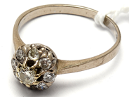 Smycken, Ring 18K vitguld med diamanter 1xca0,23ct + 8xca0,04ct, 3,7g Ø18¾, i auktion: Pant – Tisdag 5 mars 2019