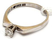 Smycken, Ring 18K vitguld 2,1g Ø16½ med diamant 1xca0,23ct, i auktion: Pant – Tisdag 5 mars 2019