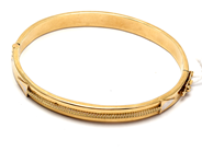 Smycken, Armring 18K 10,3g, öppningsbar Ø6cm (bucklig), i auktion: Pant – Tisdag 5 mars 2019