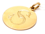 Smycken, Hänge 18K 7,5g Ø24mm, medbokstaven "S", i auktion: Pant – Tisdag 5 mars 2019