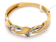 Smycken, Ring 18K 2,1g Ø18 tvåfärgad med diamanter 3xca0,005ct, i auktion: Pant – Tisdag 23 april 2019