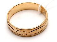 Smycken, Ring 18K 7,5g Ø21¾ med mönster, i auktion: Pant – Tisdag 23 april 2019