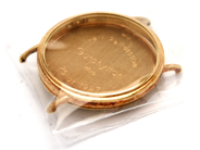 Parti, Parti guld 18K 13,7g, delar från en guldklocka, i auktion: Pant – Tisdag 23 april 2019