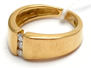 Smycken, Ring 18K 3,8g Ø14 med diamanter 3xca0,04ct, i auktion: Pant – Tisdag 23 april 2019