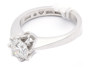 Smycken - Ring 18K 5,2g med diamant 1xca0,85ct VVS W enligt gravyr Ø16 - View 2