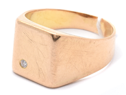 Parti, Ring 18K 7,8g Ø19½, med diamant 1xca0,03ct, i auktion: Pant – Tisdag 16 juni 2020