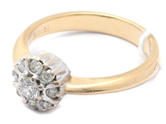 Smycken, Ring 18K tvåfärgad 4,1g Ø17¾, med diamanter 1xca0,18ct 8xca0,02ct, i auktion: Pant – Tisdag 16 juni 2020
