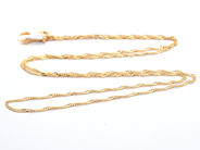 Smycken, Kedja Singapore 21K 1,6g 49,2cm bredd: 1,1mm, i auktion: Pant – Tisdag 16 juni 2020