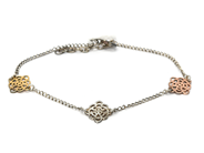 Smycken, Armband Pansar S925 2,2g 18-21cm med integrerade berlocker , i auktion: Pant – Tisdag 8 september 2020
