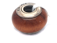Smycken, Berlock S925 2,3g Pandora, i auktion: Pant – Tisdag 8 september 2020